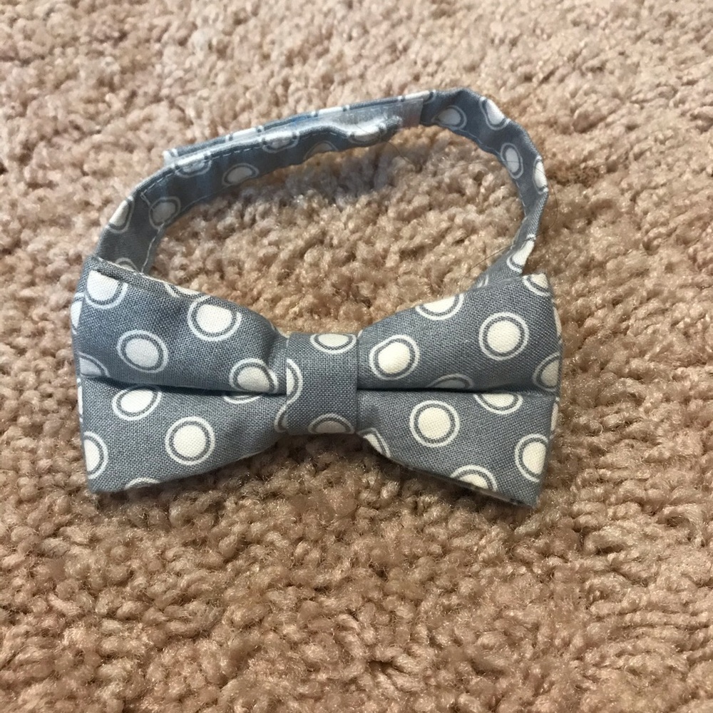 Baby bow tie